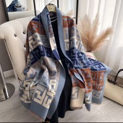 New Luxury Women Two-Sided Print Scarf