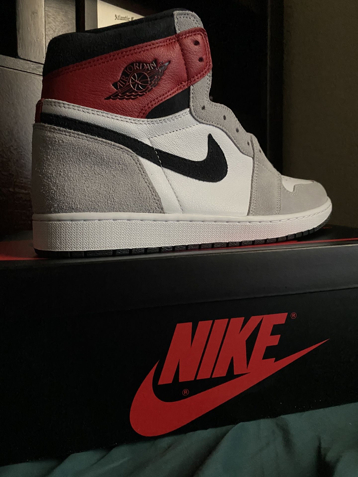 Jordan 1 Smoke grey