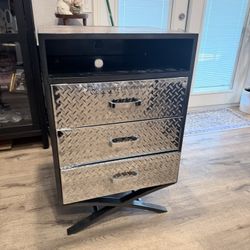 Dresser Set Tool Box