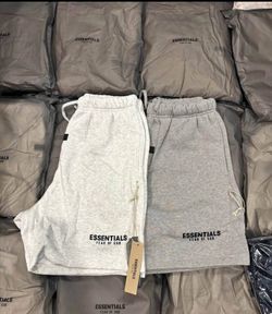Essential Shorts 