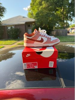 Dunk SIZE 8 WOMEN