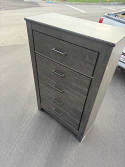Dark Gray 5-Drawer Tall Chest Dresser