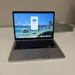 Apple 13” MacBook Pro 2022 Touch Bar M2 16gb RAM 512gb SSD macOS Tahoe Thunderbolt