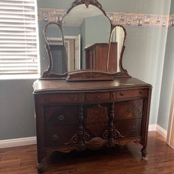 Antique Dresser With Mirror Mahogany 