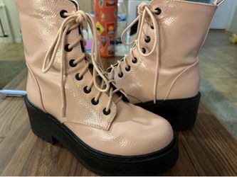 Soda zipper boots size 7.5
