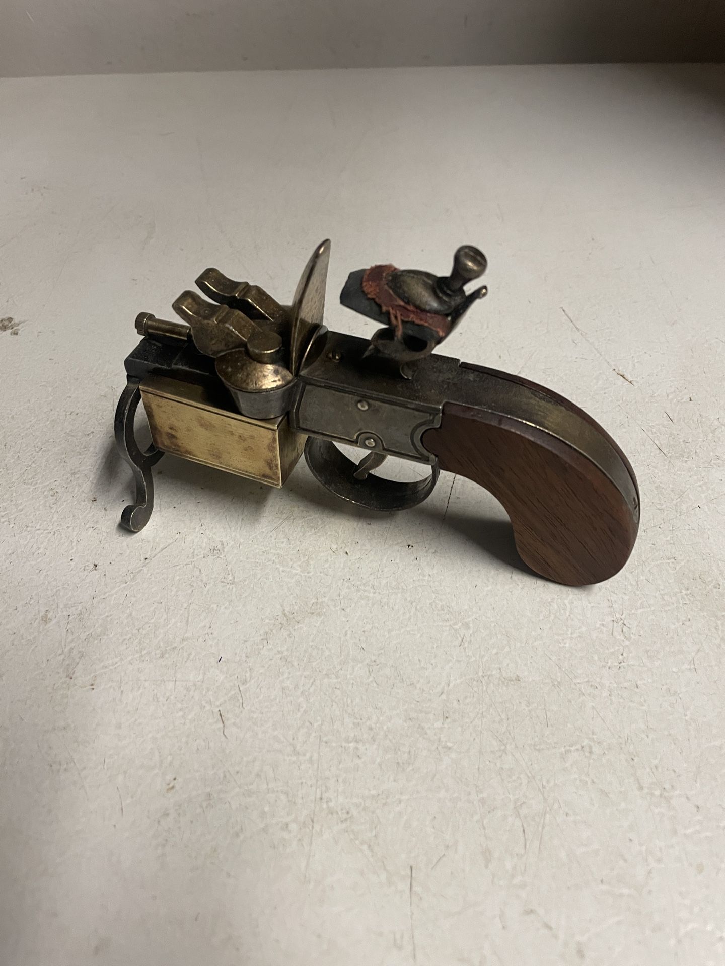Vintage 1930s Dunhill Brass Tinder Pistol Table Lighter