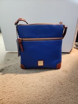 Dooney & Bourke Purses