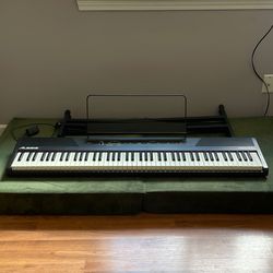 Alesis Recital Piano And Stand