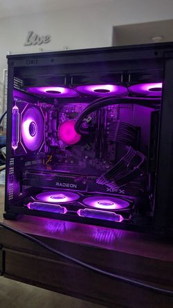 GAMING PC, Keyboard, Desk and Controller