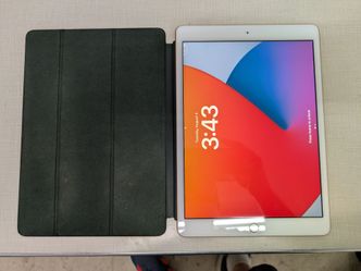 Ipad 7th Gen 93.7% Battery Health