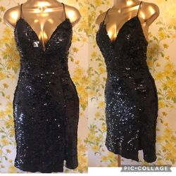 Sequined mini dress black size M Black Sequin V-Neck Lace-Up Short Party Dress