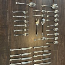 32 Pcs Oneida RUSHMORE Flatware Serving Spoon Teaspoon Knife Deluxe Stainless