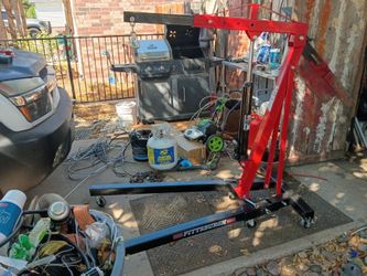 Pittsburgh 3 ton engine hoist