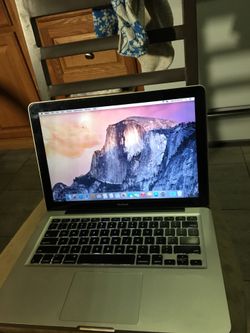13 Inches Aple Computer 250 GB hardrive 5 GB memory ram