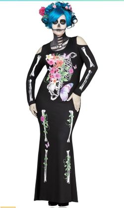 Beautiful bones plus size costume? Only 10 💲💲💲