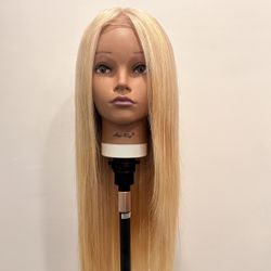 Blonde Wig // Peluca Rubia 