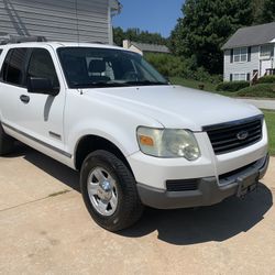 2006 Ford Explorer