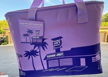 Trader Joe insulated bag