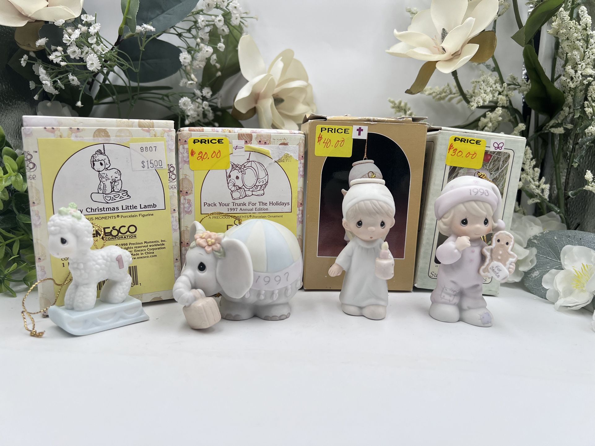P47 Precious Moments–Lot of 4 vintage Ornaments Perfect Condition•With Box