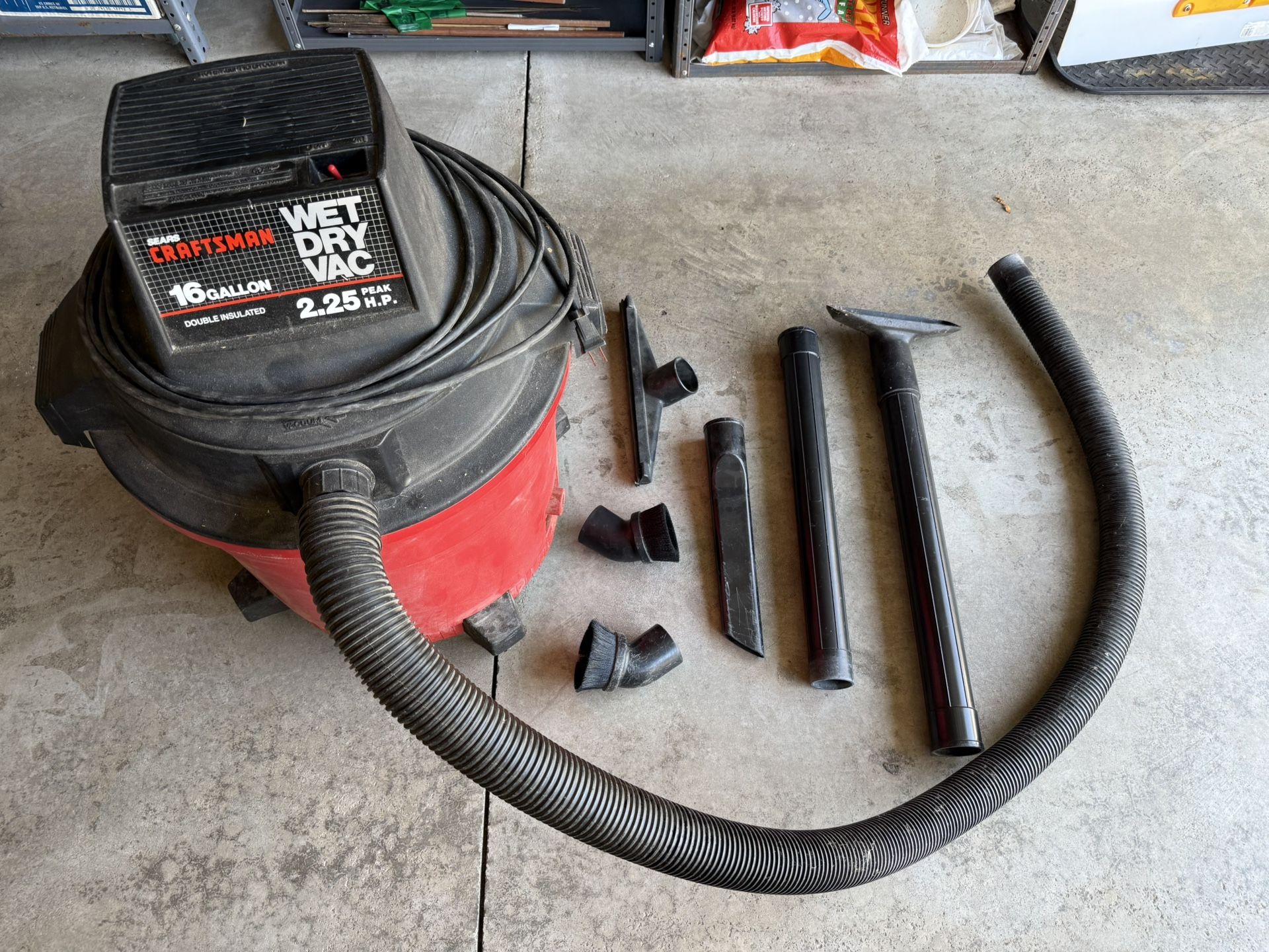 Craftsman 16 Gal Wet/Dry Vac