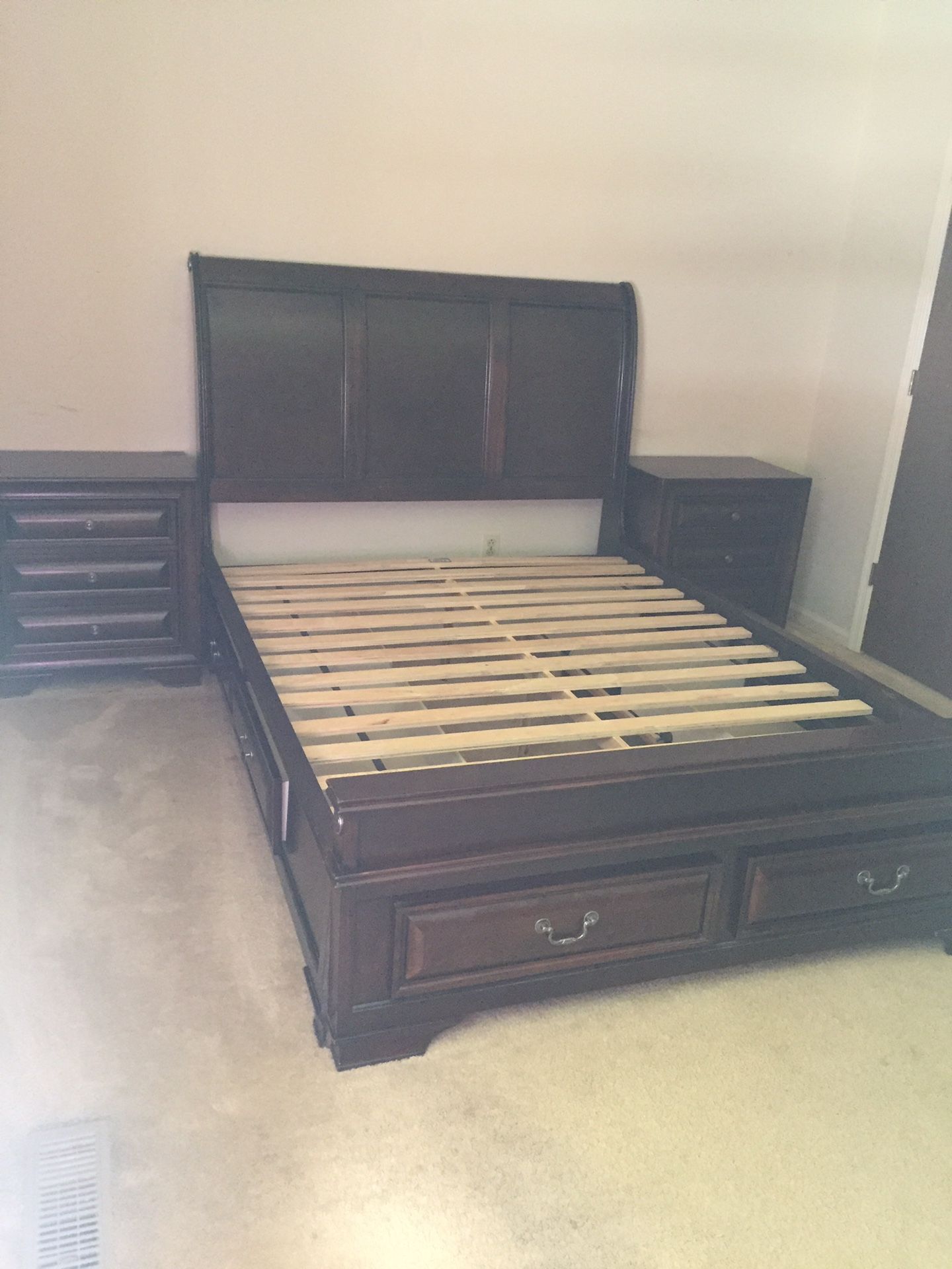 Great Condition Bedroom Set