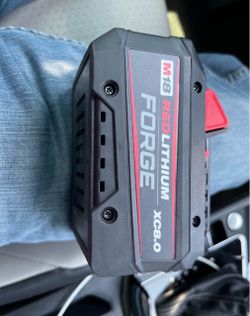 Milwaukee m18 forge xc8.0 battery