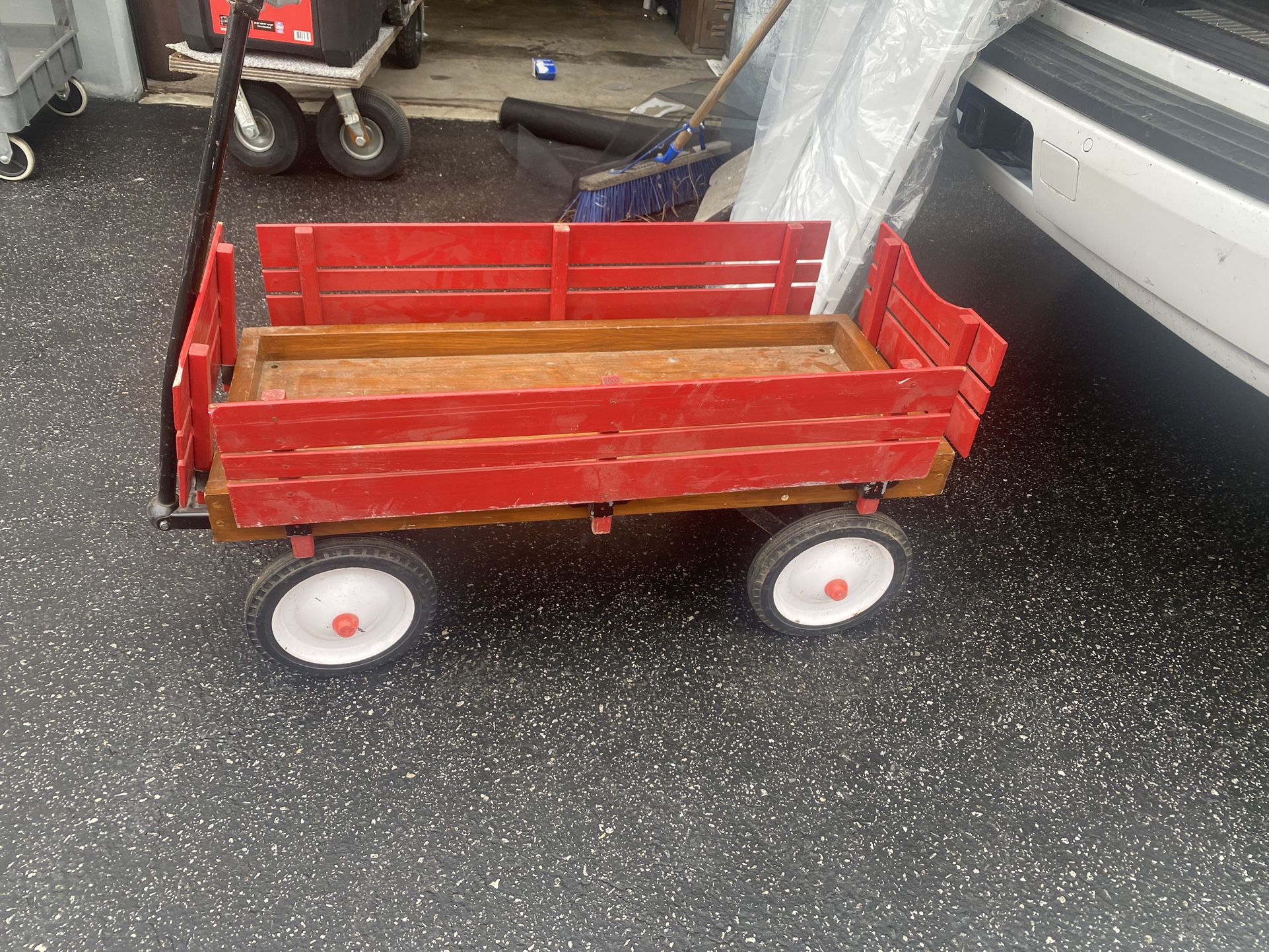 Vintage Wagon, Replica Form 1983