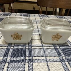 Vintage Pyrex Butterfly Gold Refrigerator Dishes 
