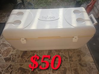Used Ice chest in Mission Area