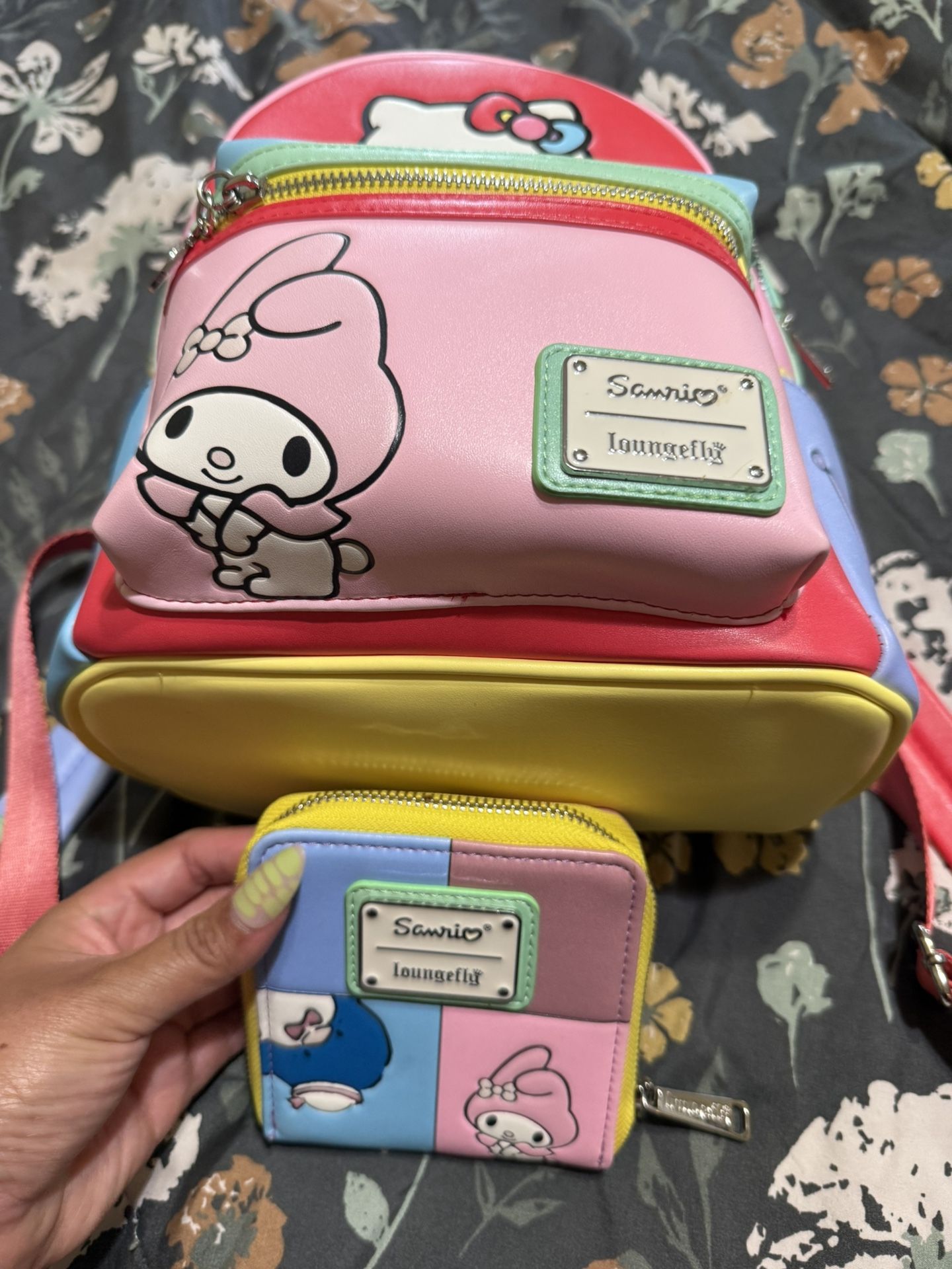 Hello kitty Back Pack And Wallet