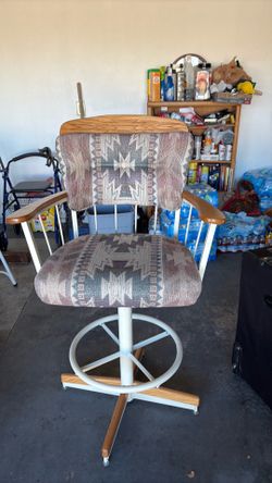Bar chair