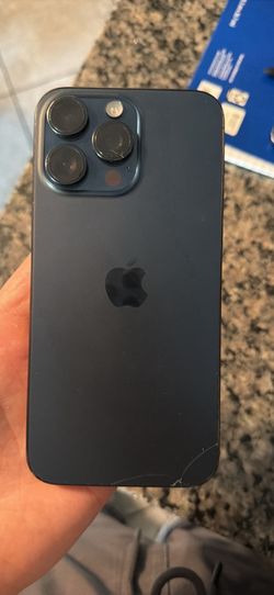 iPhone 15 pro max 256gb (atnt/cricket)