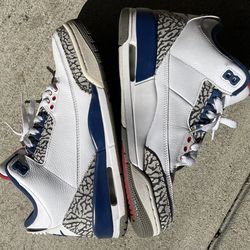 Jordan 3 “True Blue” (2016)
