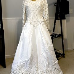 Lace Bodice Wedding Dress 