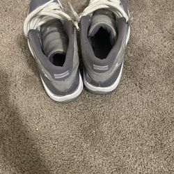 Jordan 11 Cool Grey