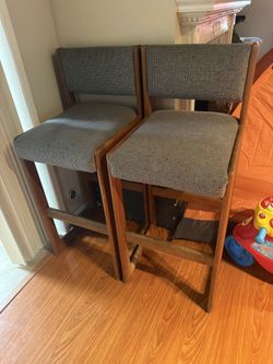 BAR CHAIRS