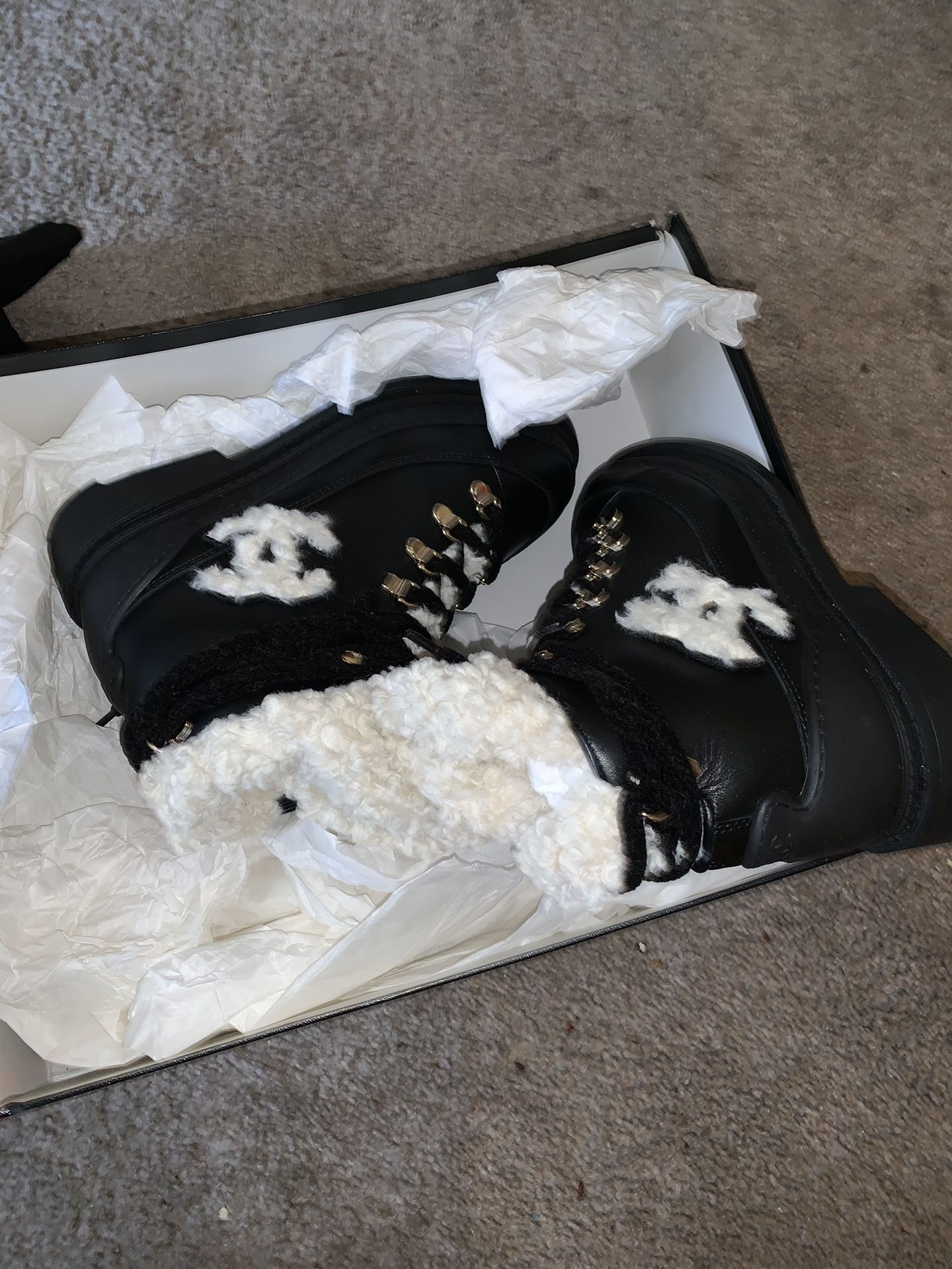 CHANEL BOOTS /snow  Womens 