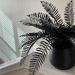 Realistic Black Faux Fern, Artificial Plant, Fake Plastic Plant, Monochrome Home Decor