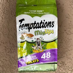 Unopened 48oz Temptations Cat Treats