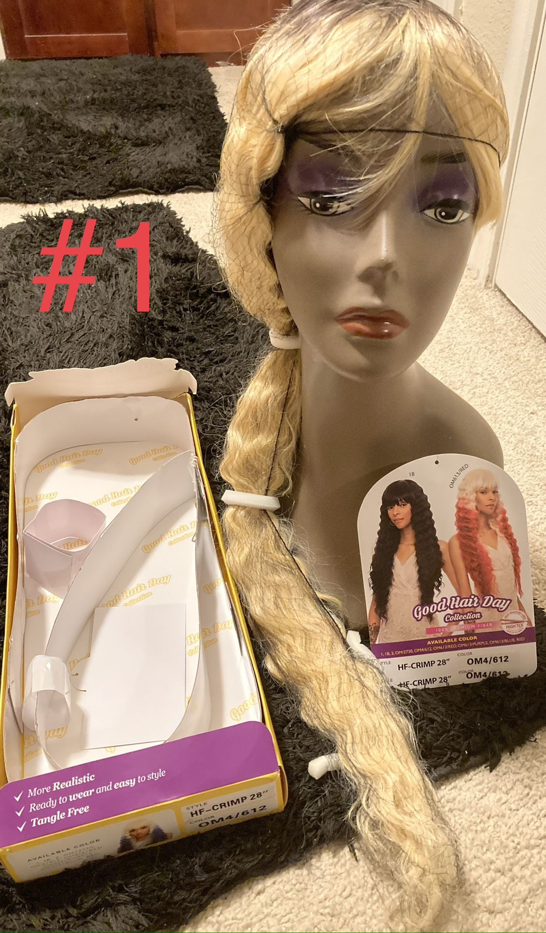 WIGS-PONYTAILS DIFFERENT PRICES SEE PRICES IN DESCRIPTION