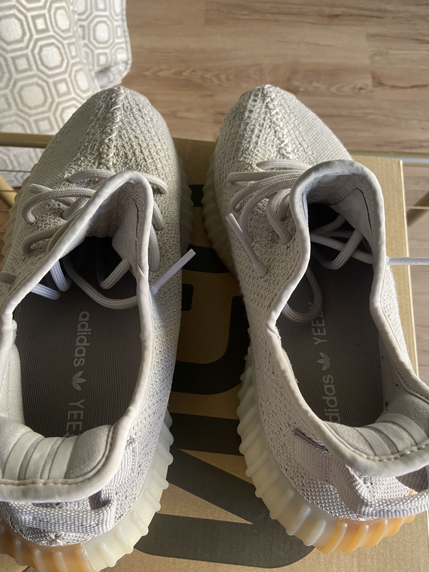 adidas gazelle silver green womens adidas Yeezy Boost 350 V2 Sesame 12