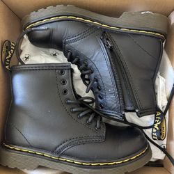 Toddler Doc Marten Boots