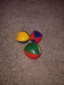 Juggling balls