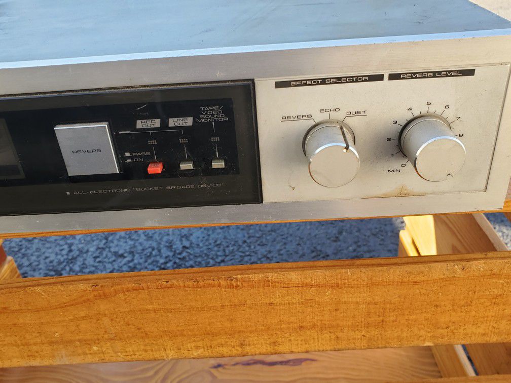 Silver Vintage Pioneer SR-60 Reverberation Amplifier Beautiful  Very Rare!