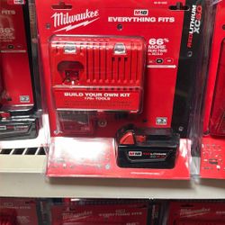 Milwaukee M18 18-Volt Lithium-Ion XC Starter Kit with One 5.0Ah Battery and Charger