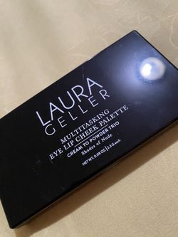 Laura Geller Lip-cheek-eye Trio