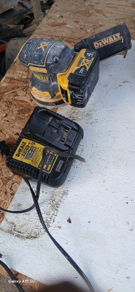 Sander Dewalt 20 V