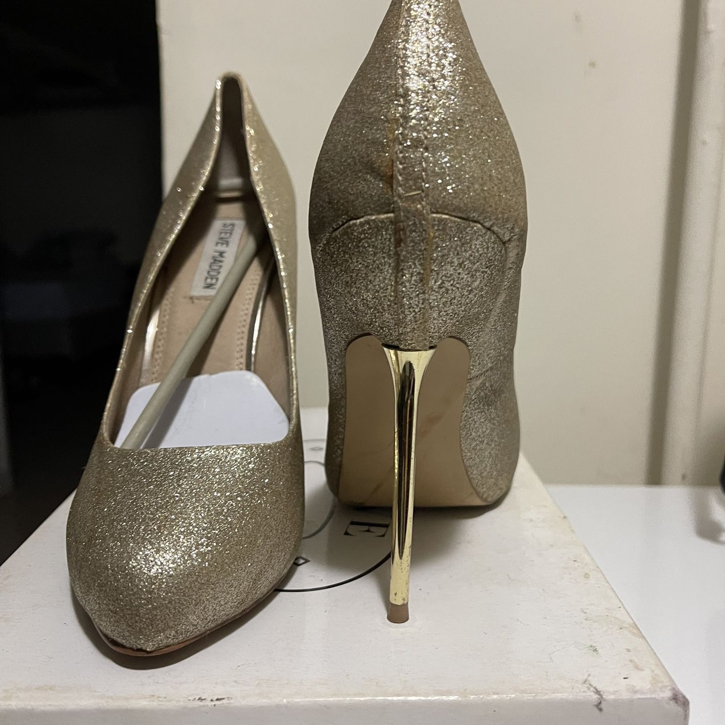 Women's Bling Sneakers for Sale in Queens, NY - OfferUp