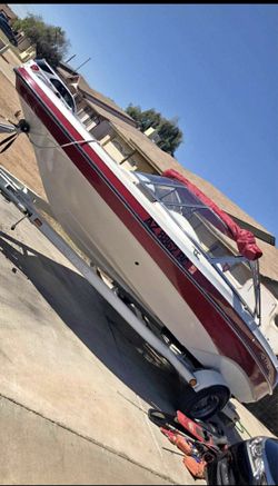 2001 Astro Boat