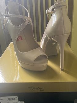 Thalía Sodi Brand New Sise 6.5M And 7M Color Nude Patent 